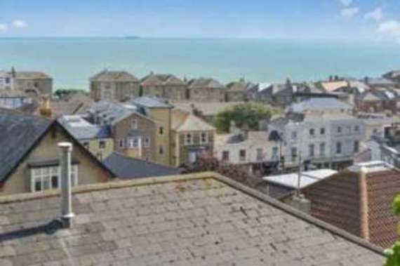 4&nbsp;Bedroom&nbsp;Semi-Detac...